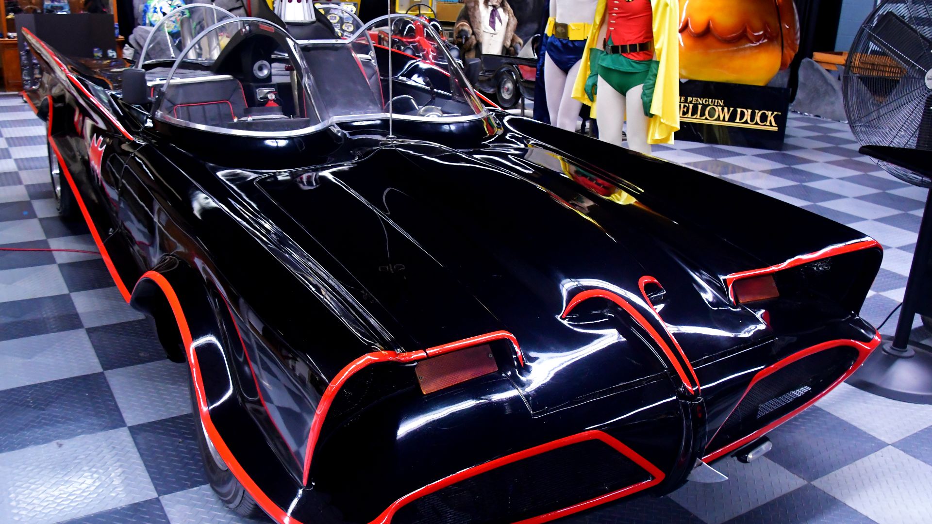 4. 4,6 millions de dollars