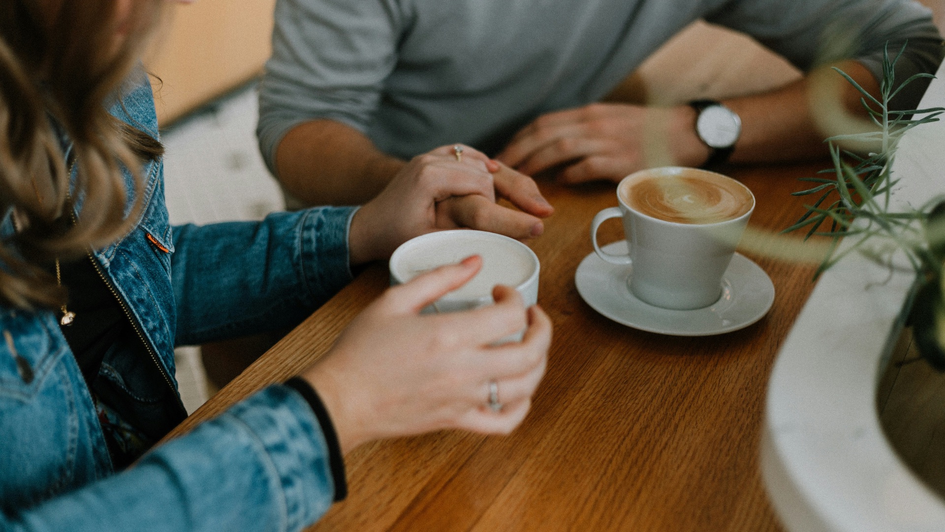 7. « Tu dois juste sortir plus souvent ! »