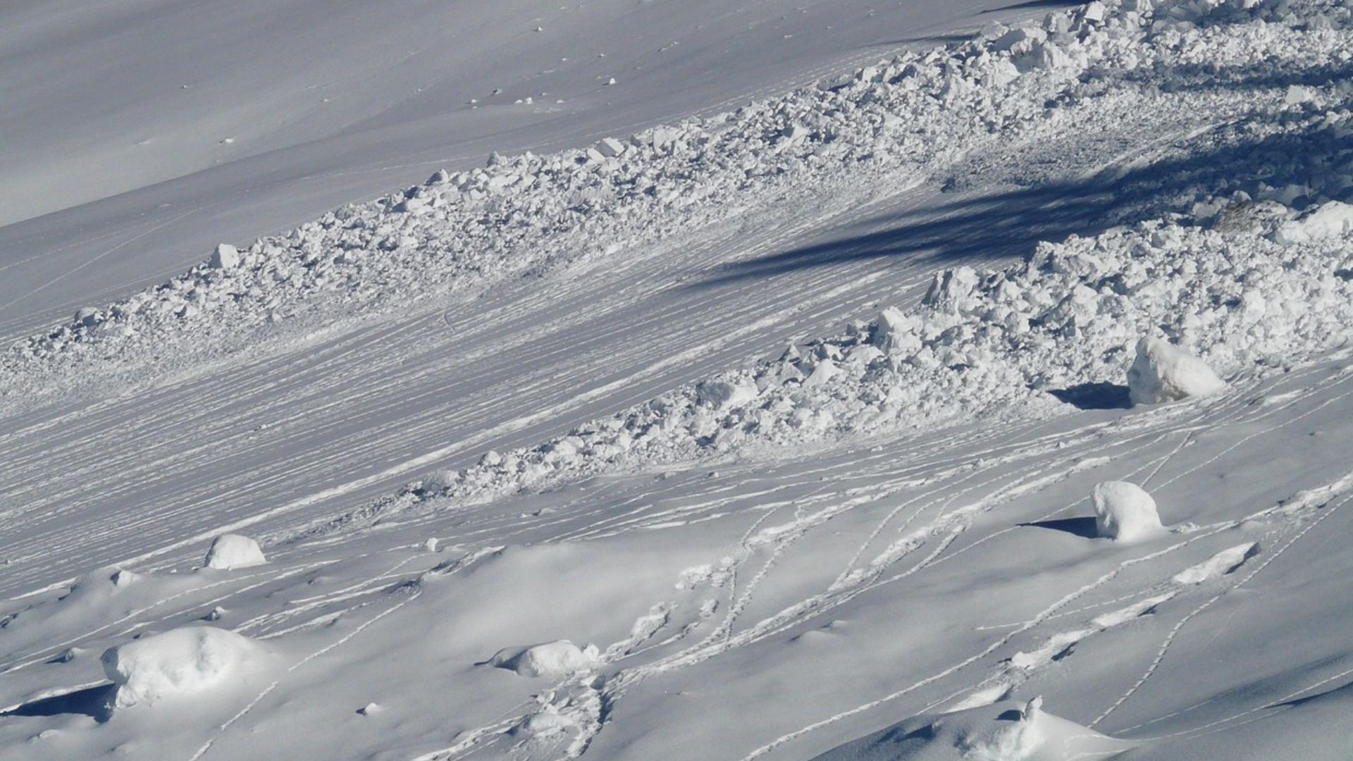 9. La plupart des avalanches se produisent sur des pentes de 30 à 45°.