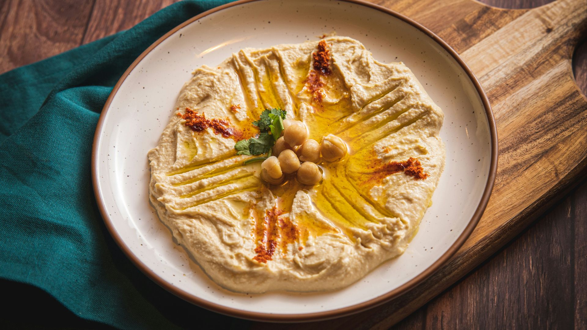 5. Crackers complets avec houmous