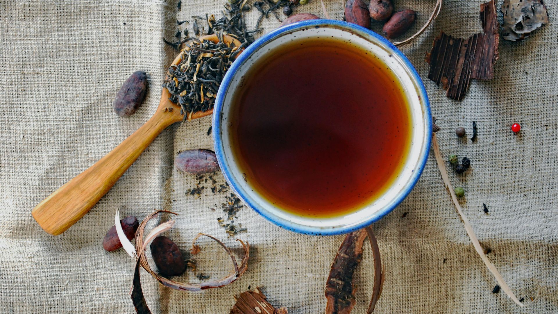 9. Tisane accompagnée d'un biscuit léger