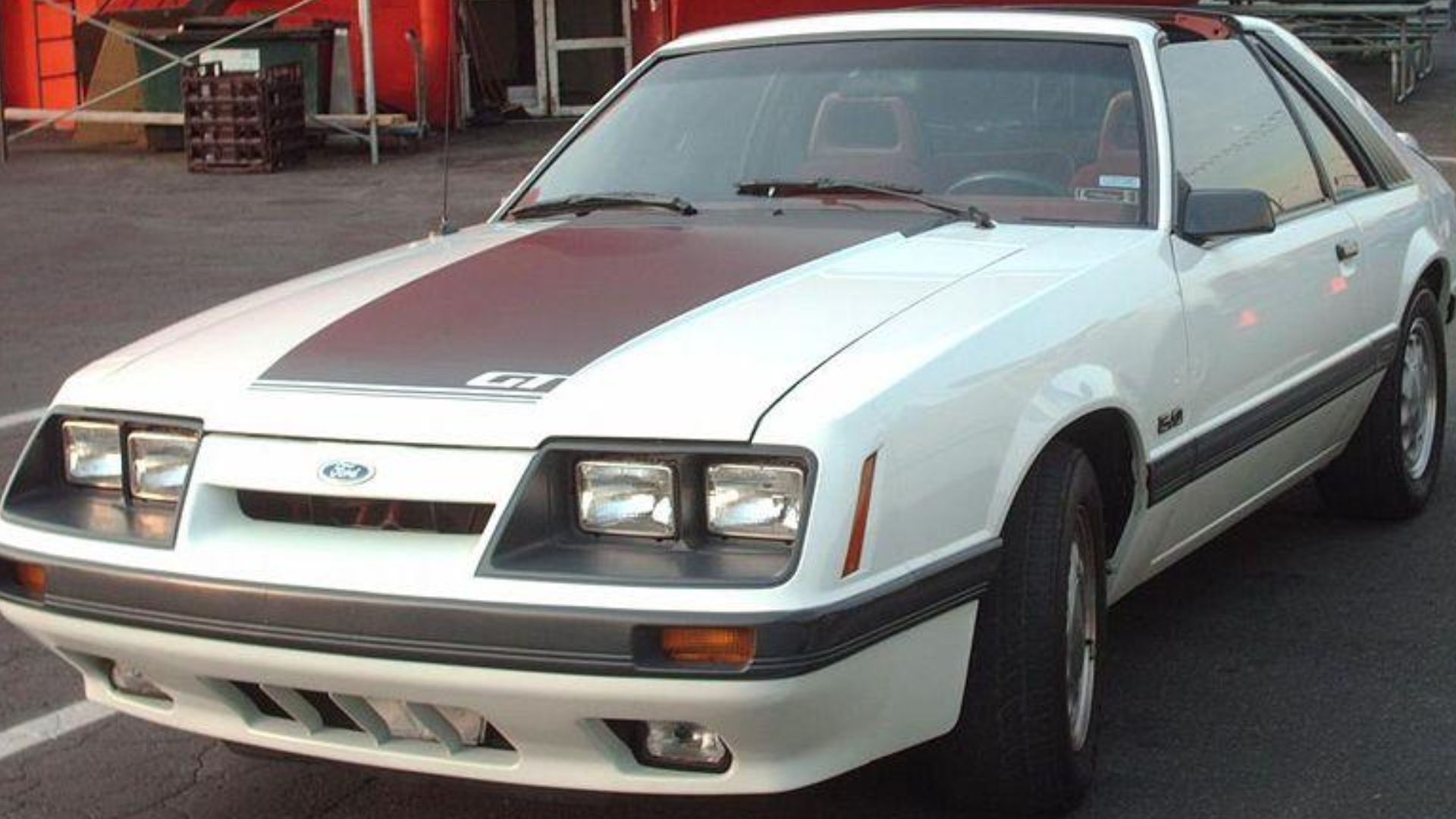 15. Ford Mustang 5.0 : quand performances riment avec prix abordable