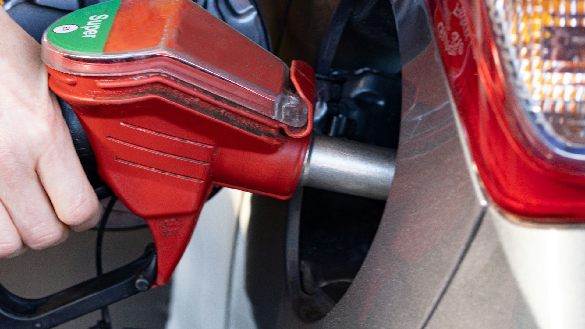 16. Filtre à carburant bouché