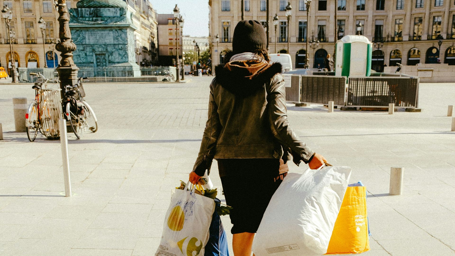 16. Faire des courses dans un quartier que vous ne connaissez pas