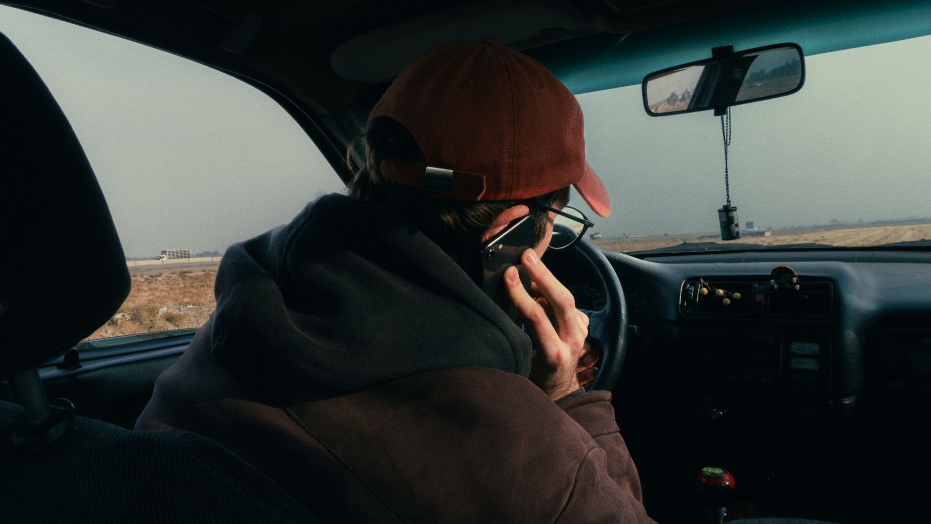 7. Considérer les feux rouges comme des pauses pour téléphoner