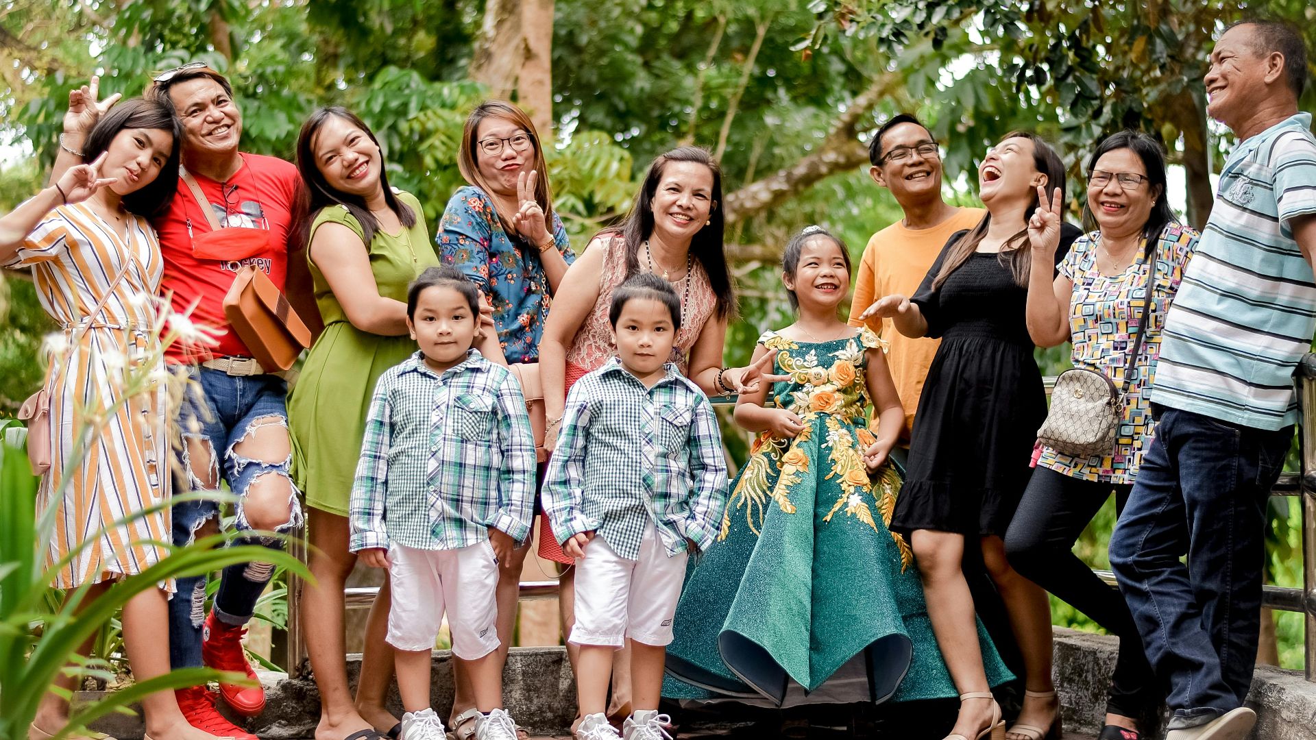 7. Portrait de réunion de famille élargie