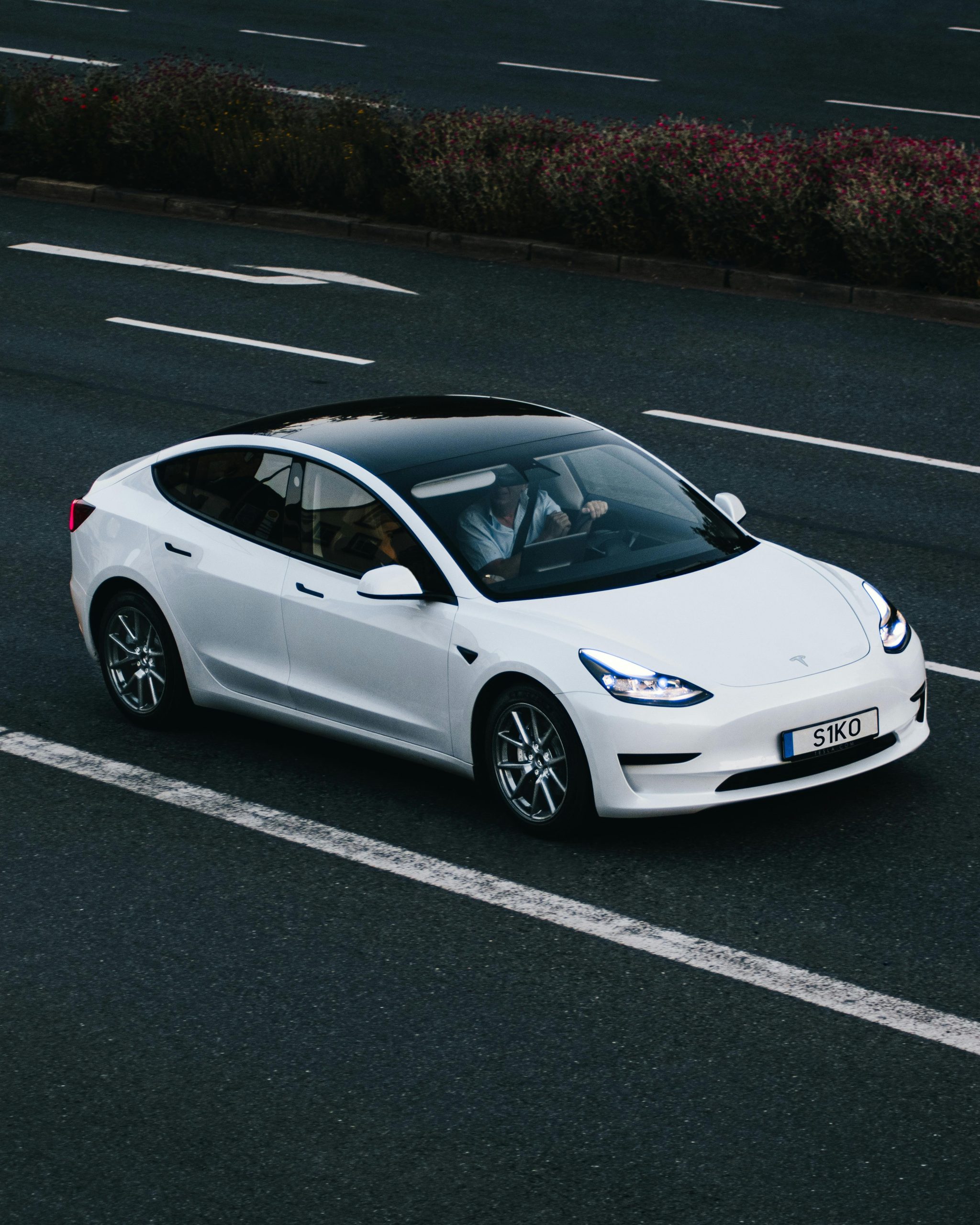 3. La Tesla Model 3