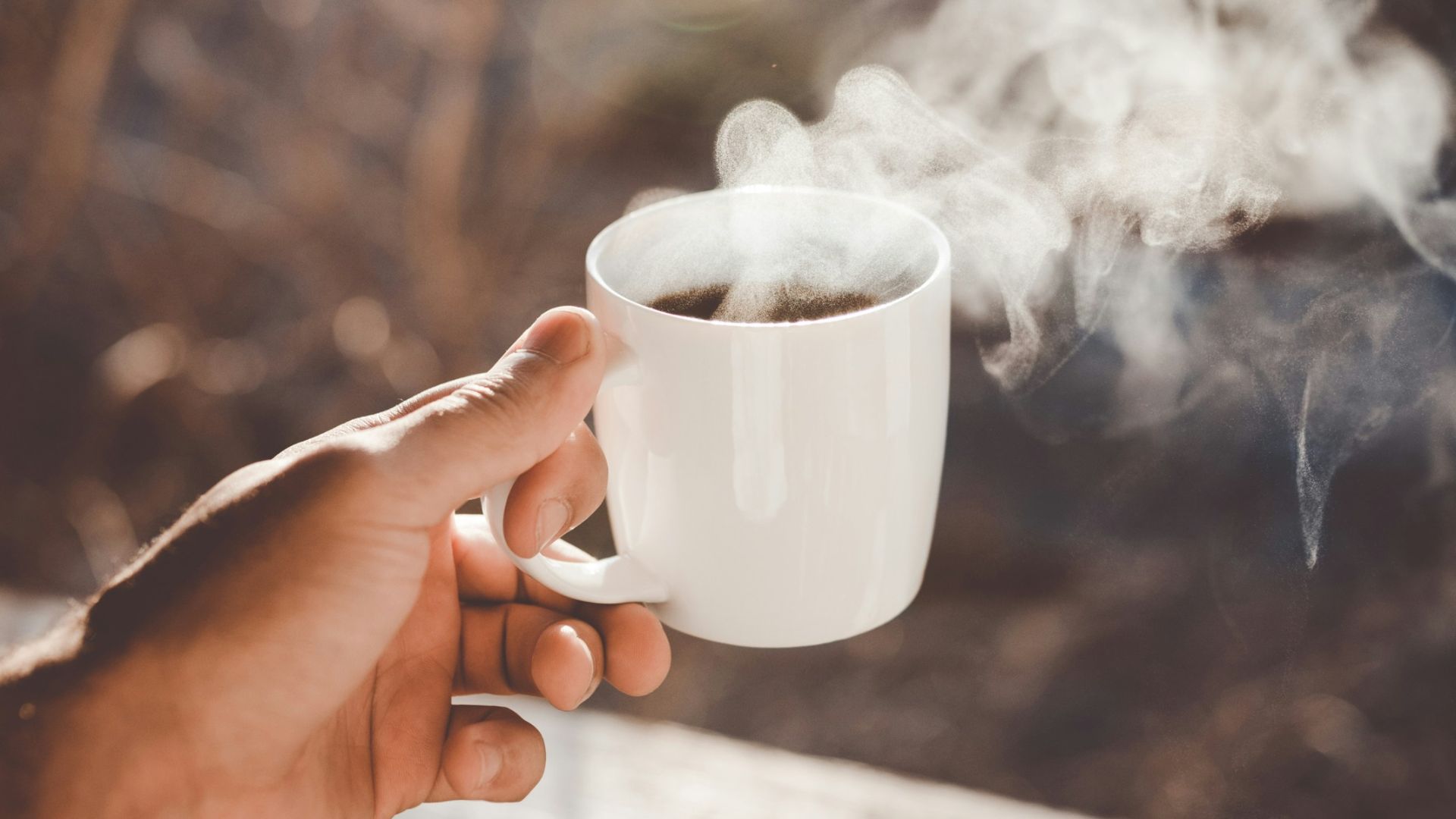 3. Consommez votre caféine plus tôt et remplacez le rituel