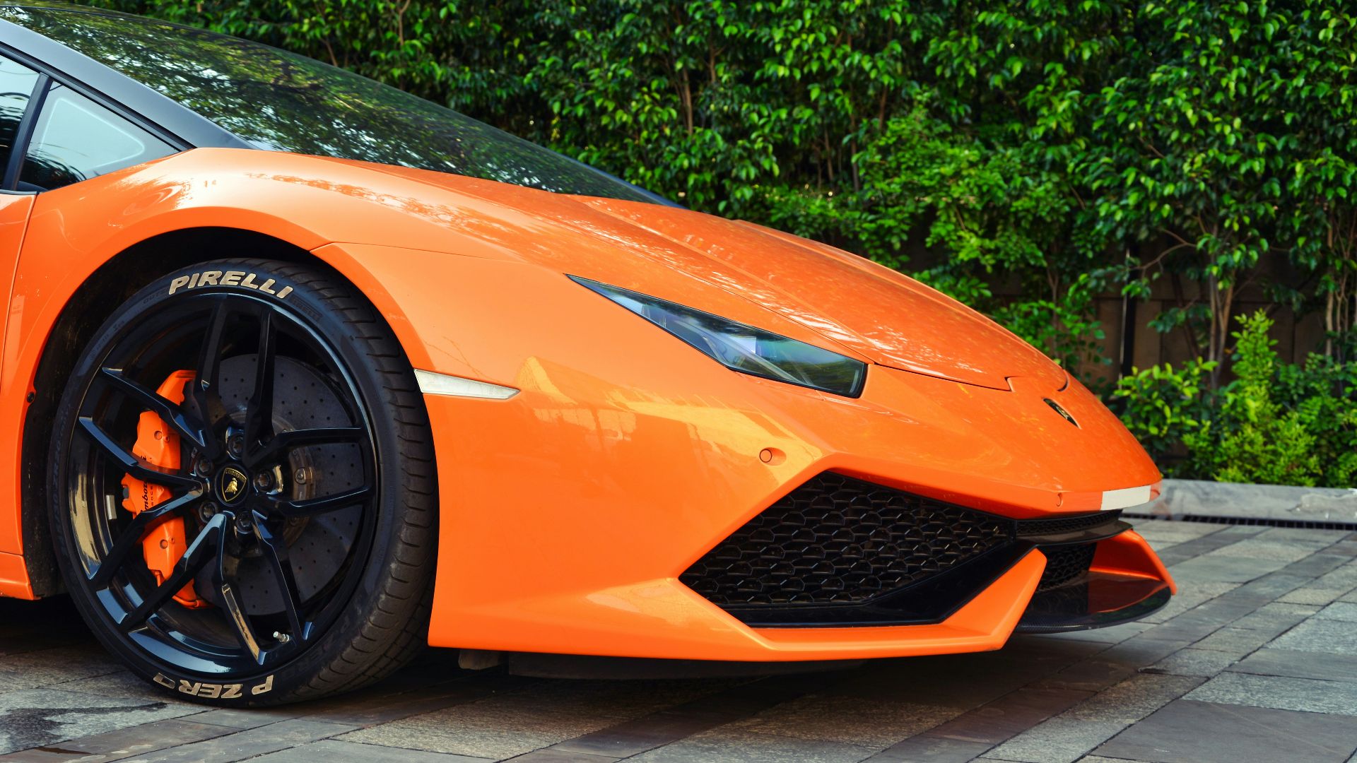 8. Lamborghini Aventador