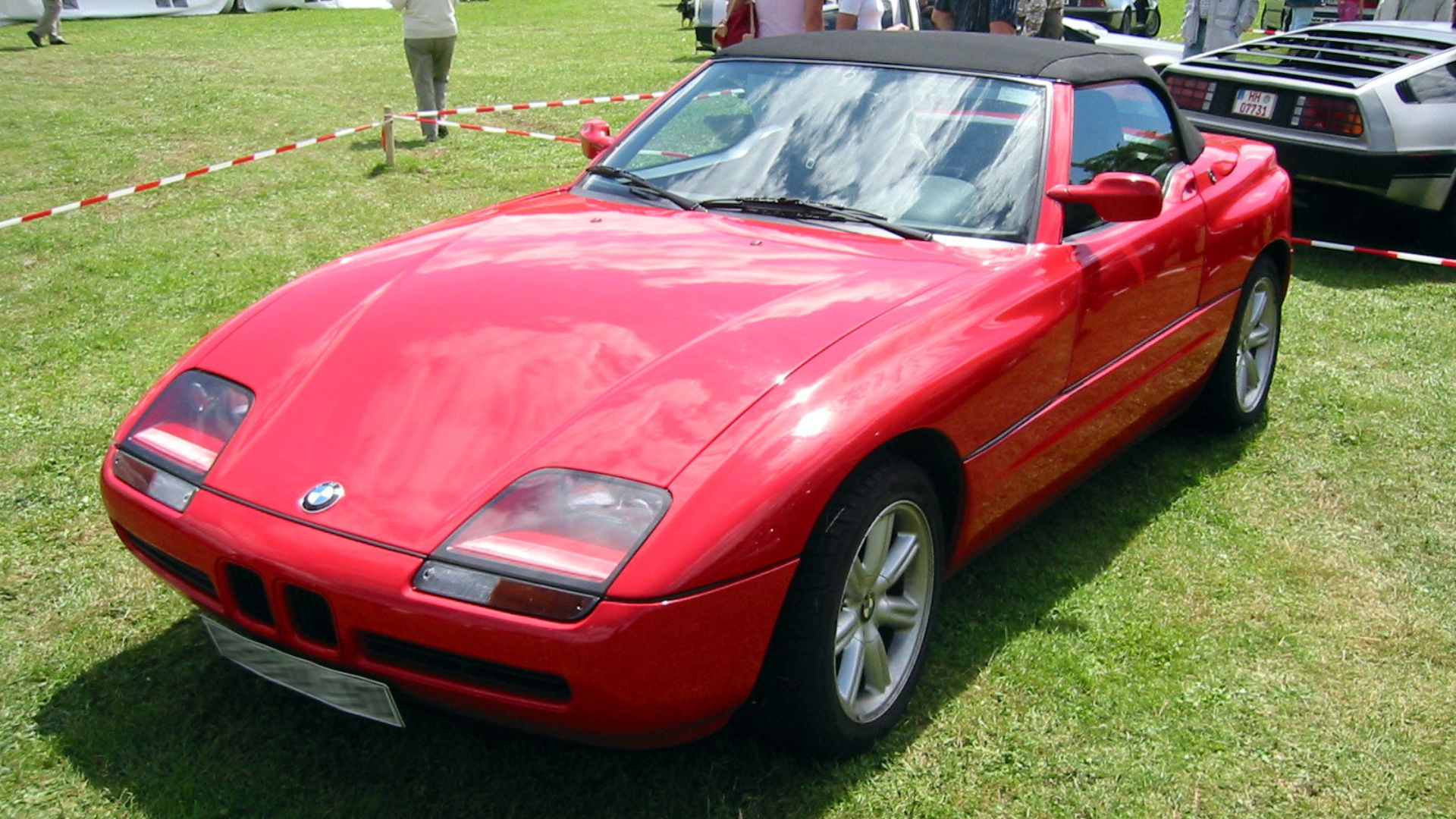 17. BMW Z1