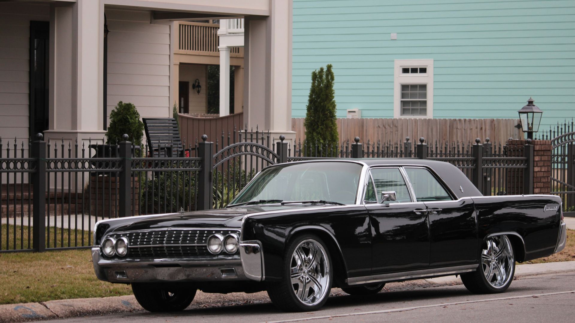 2. Lincoln Continental