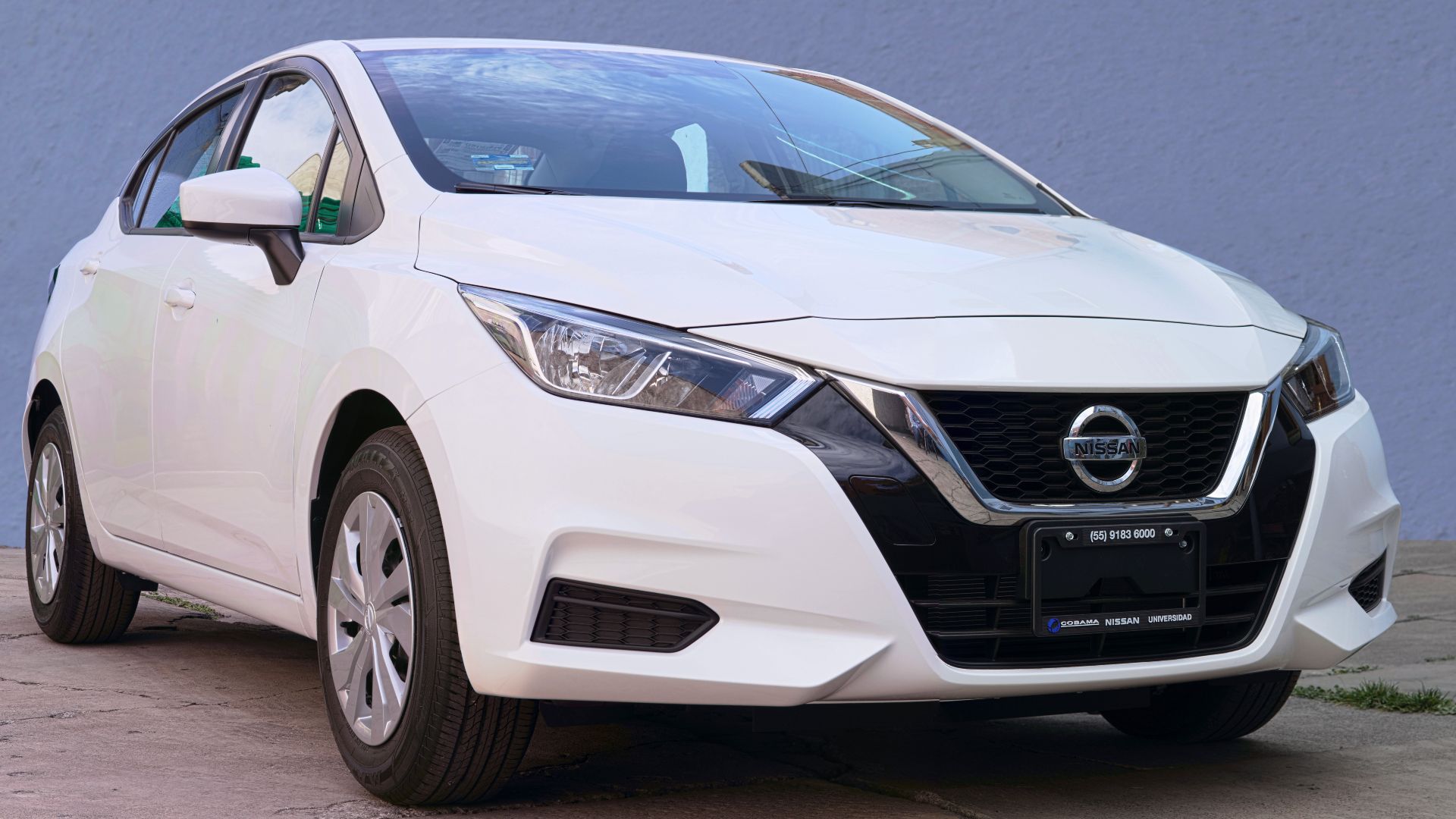 1. Nissan Versa S 2025