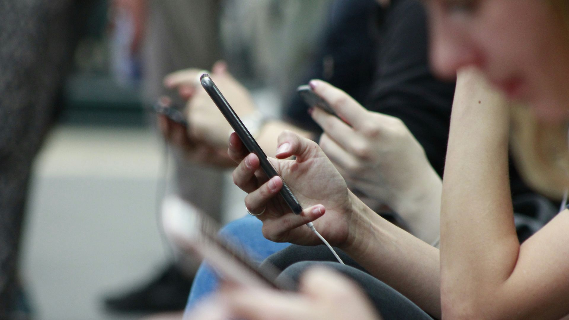 1. Le défilement addictif qui entraîne une perte de temps