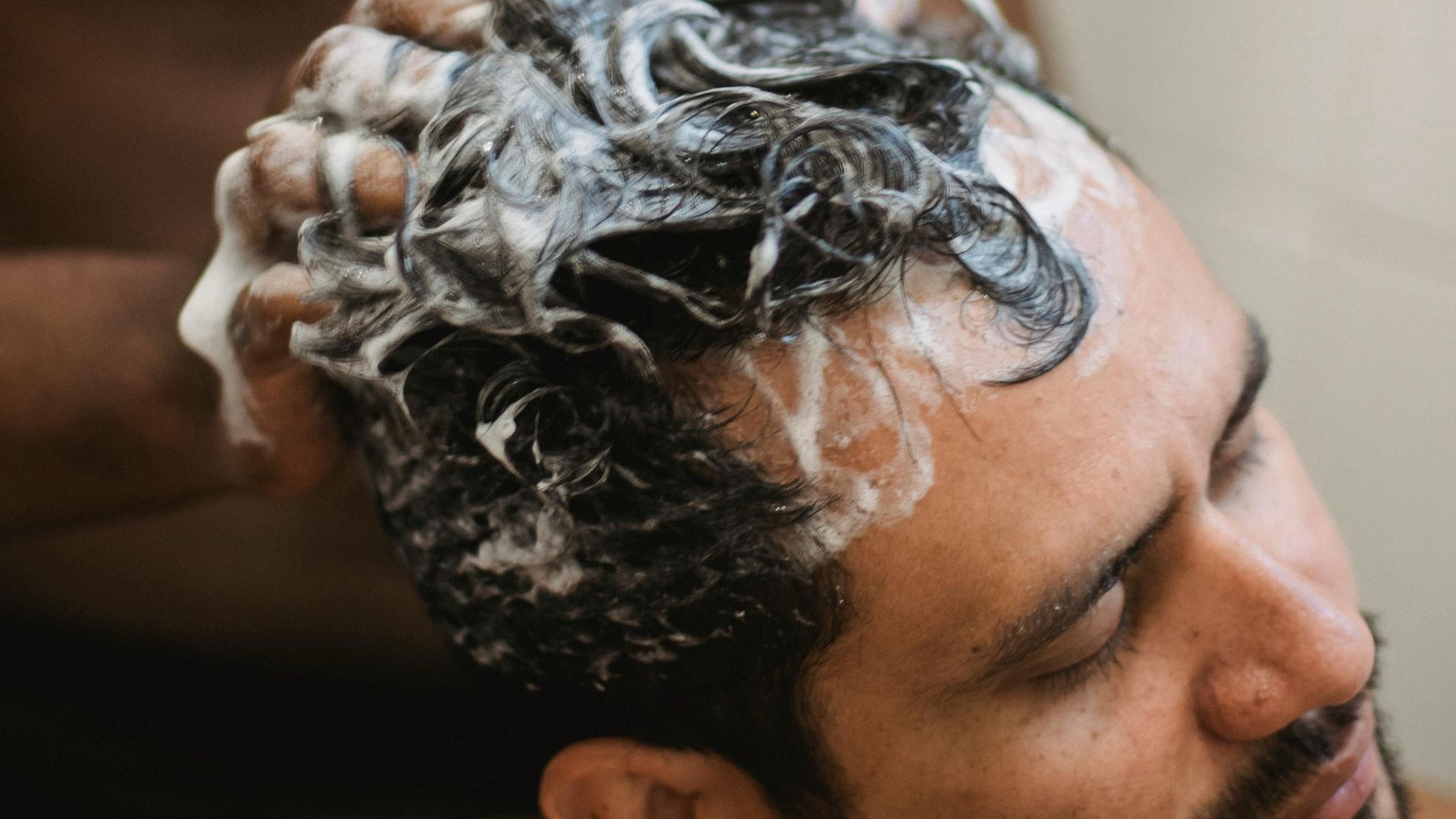 7. Shampooing au kétoconazole