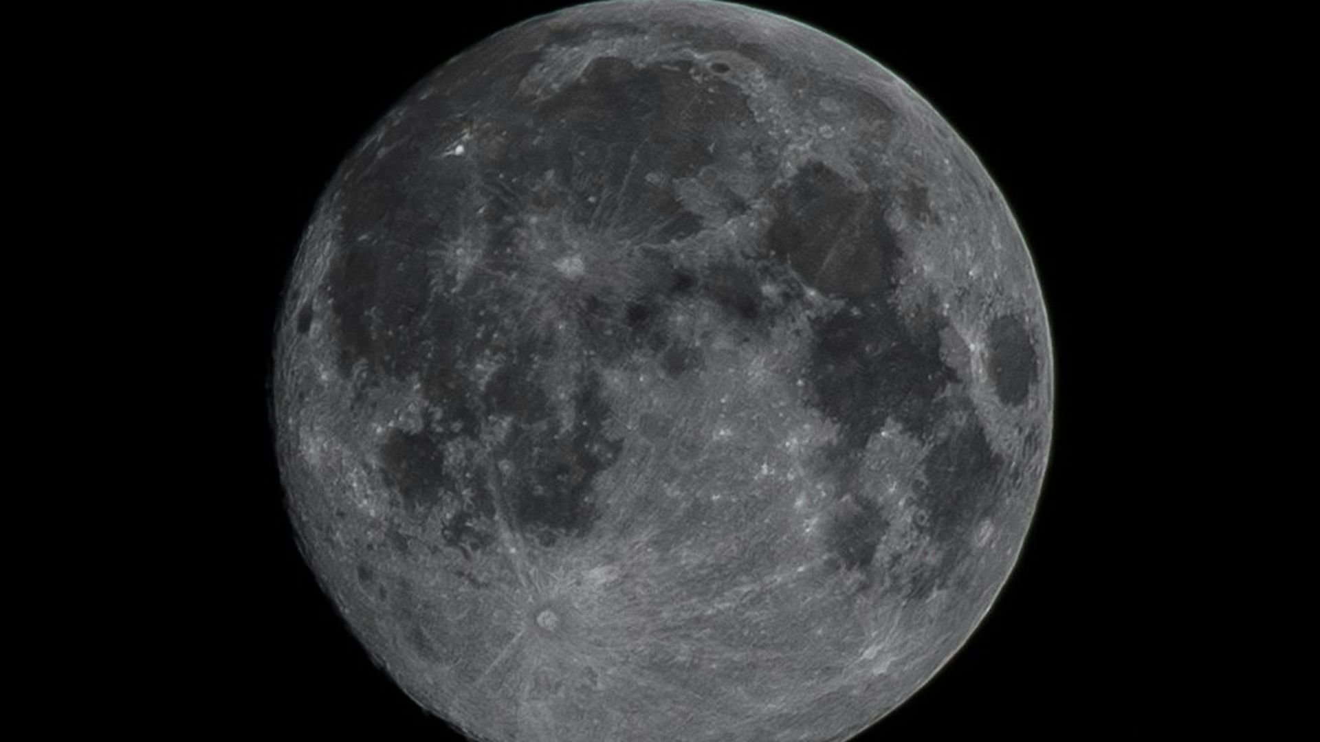 4. Les sites d'atterrissage ont été photographiés depuis l'orbite lunaire