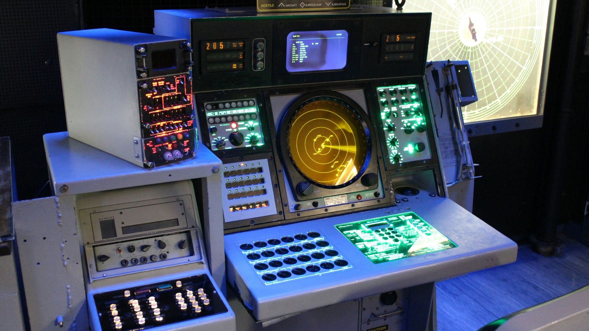 9. Les transcriptions de la mission et la télémétrie sont détaillées et spécifiques