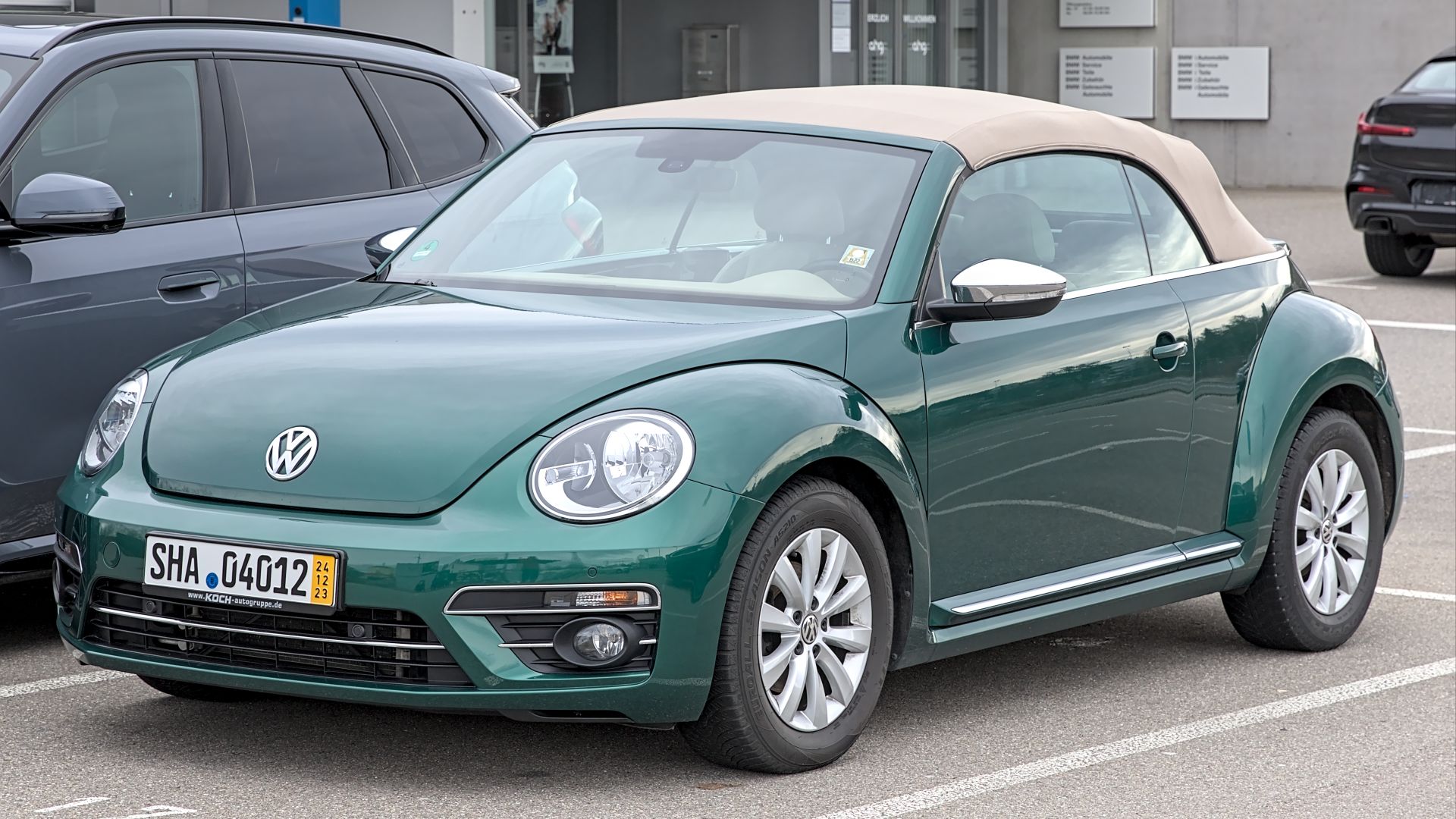 6. Volkswagen Beetle Cabriolet