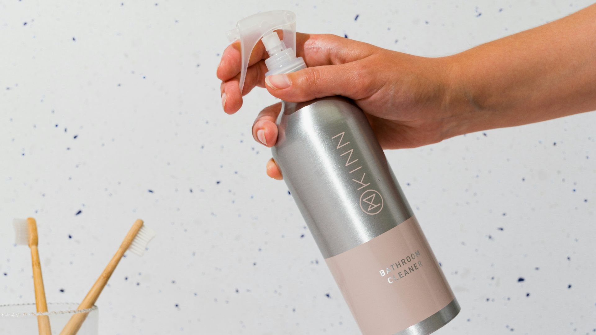 14. Recharges de produits d'entretien concentrés