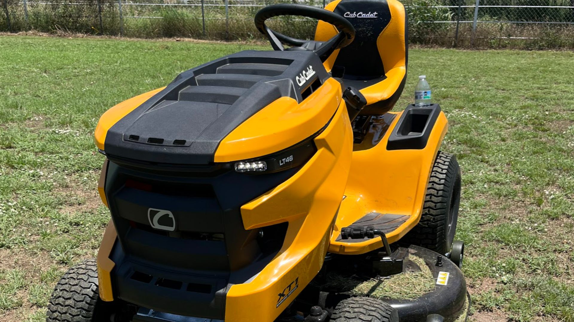3. Cub Cadet LT42