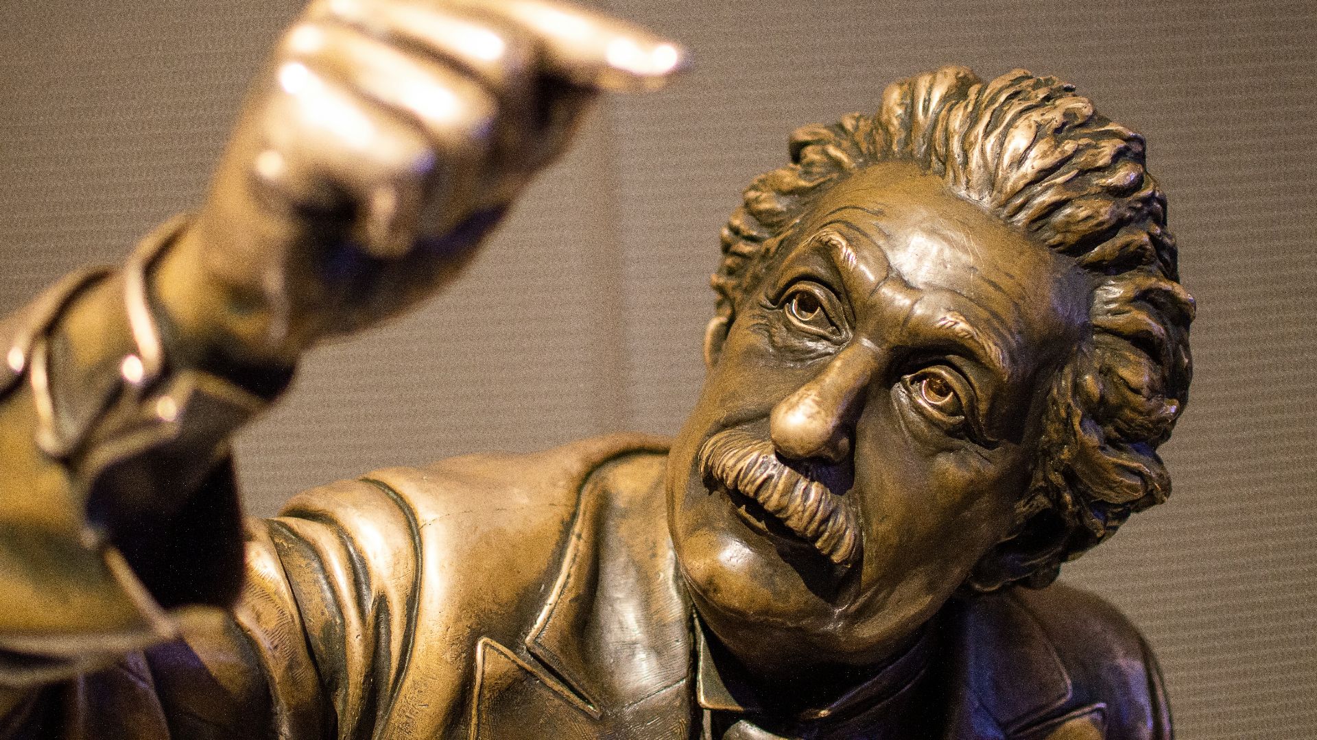 Paroles de sagesse : 20 des plus grandes citations d’Albert Einstein