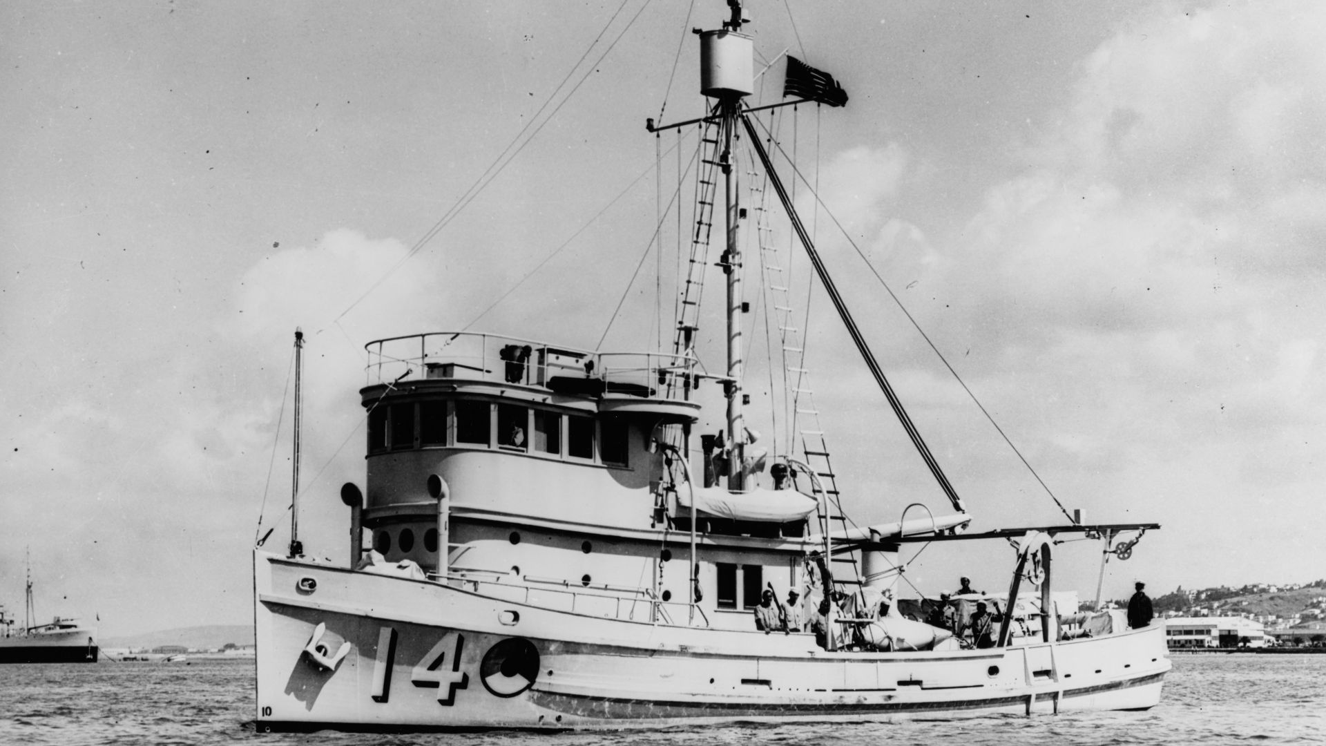 6. Observation précoce par l'USS Condor