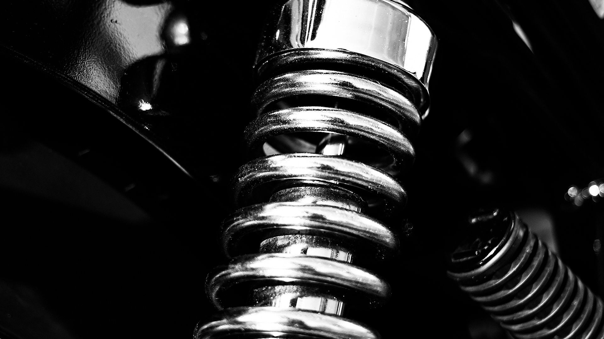 3. Une suspension correctement rafraîchie avec de meilleurs amortisseurs
