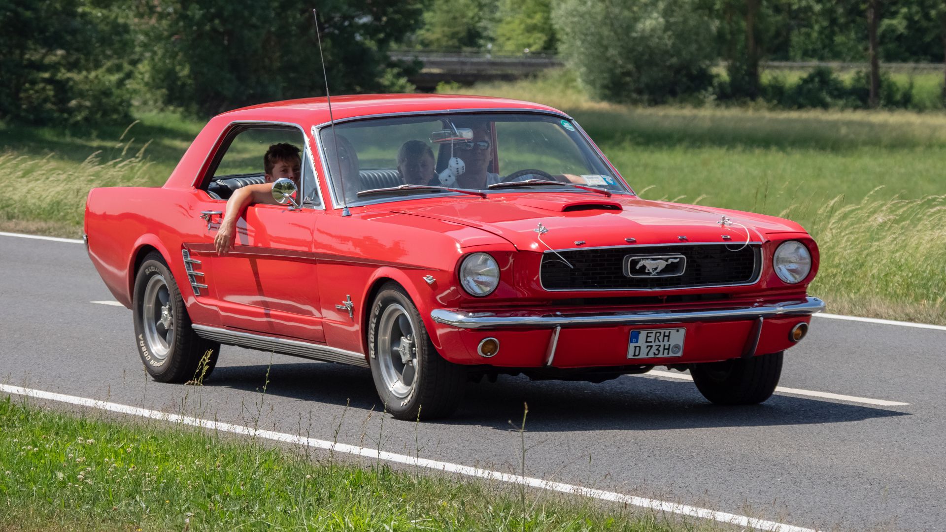 1. Ford Mustang (1965-1970)