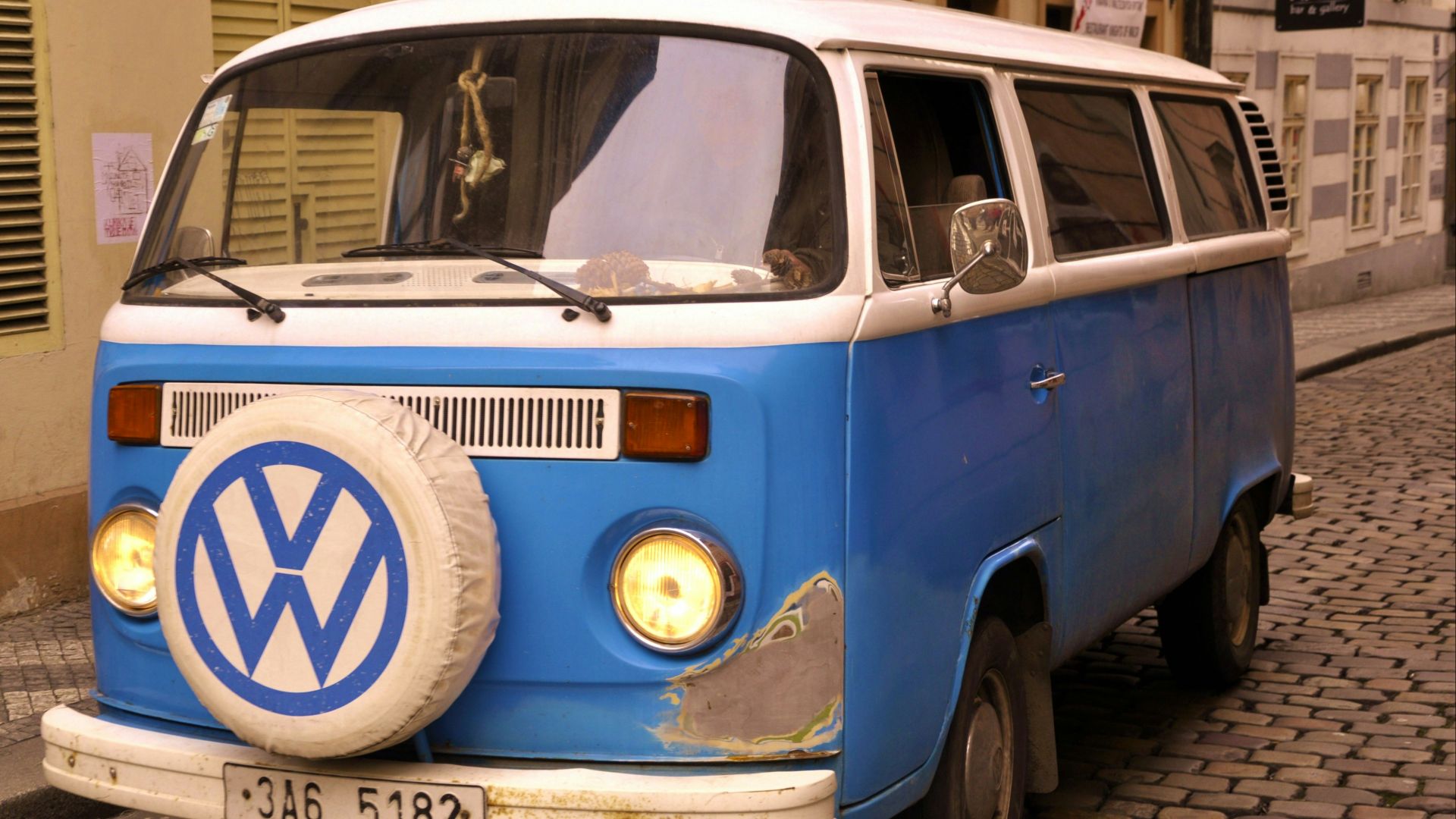 9. Volkswagen Type 2 Bus