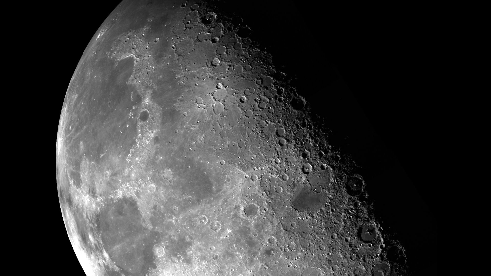 1. Le grand canular lunaire