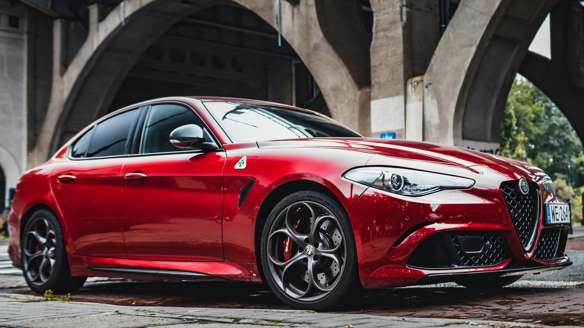 9. Alfa Romeo a réappris à fabriquer une berline sportive