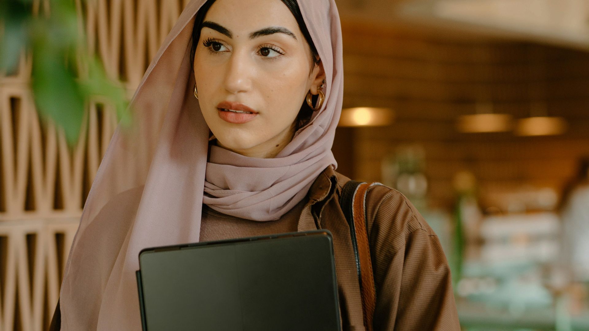 11. Faites preuve de patience lorsqu'elle réfléchit