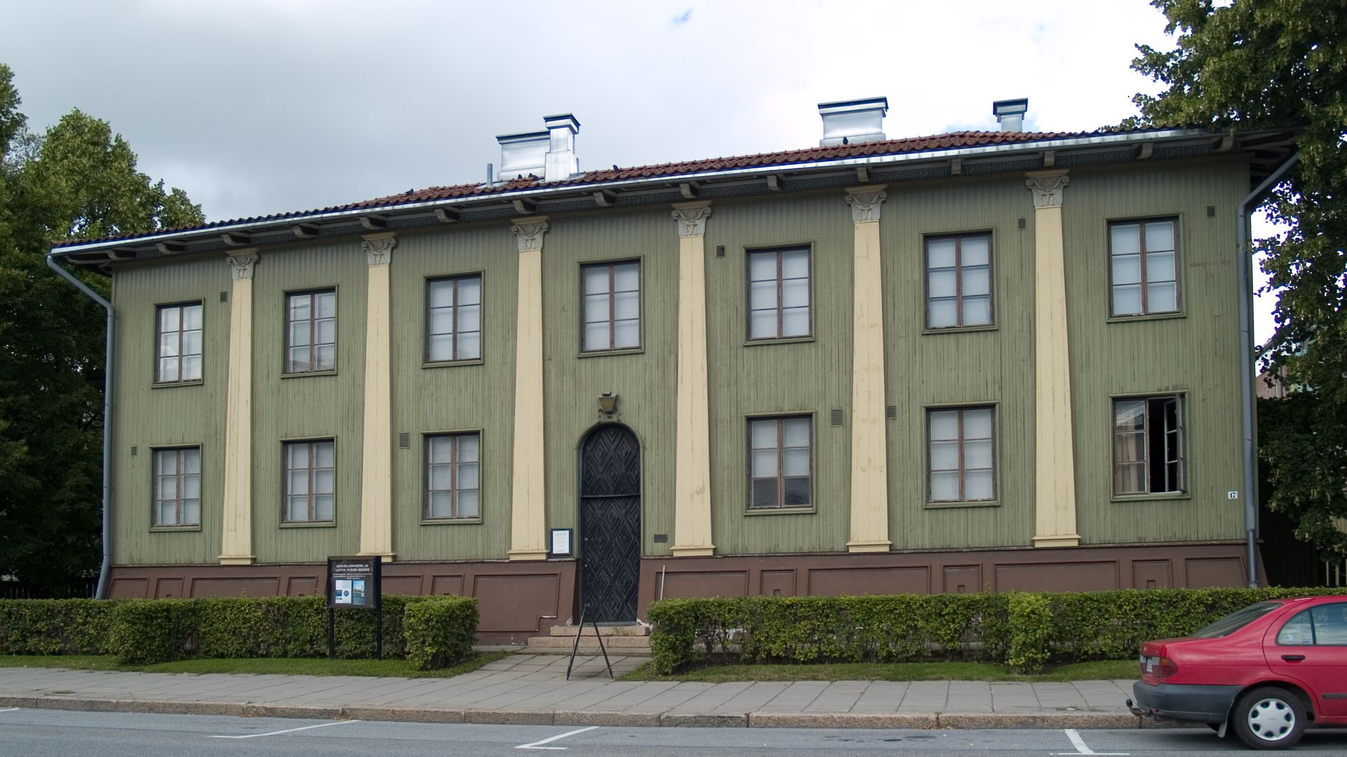 3. La formation de la garde civile a commencé tôt