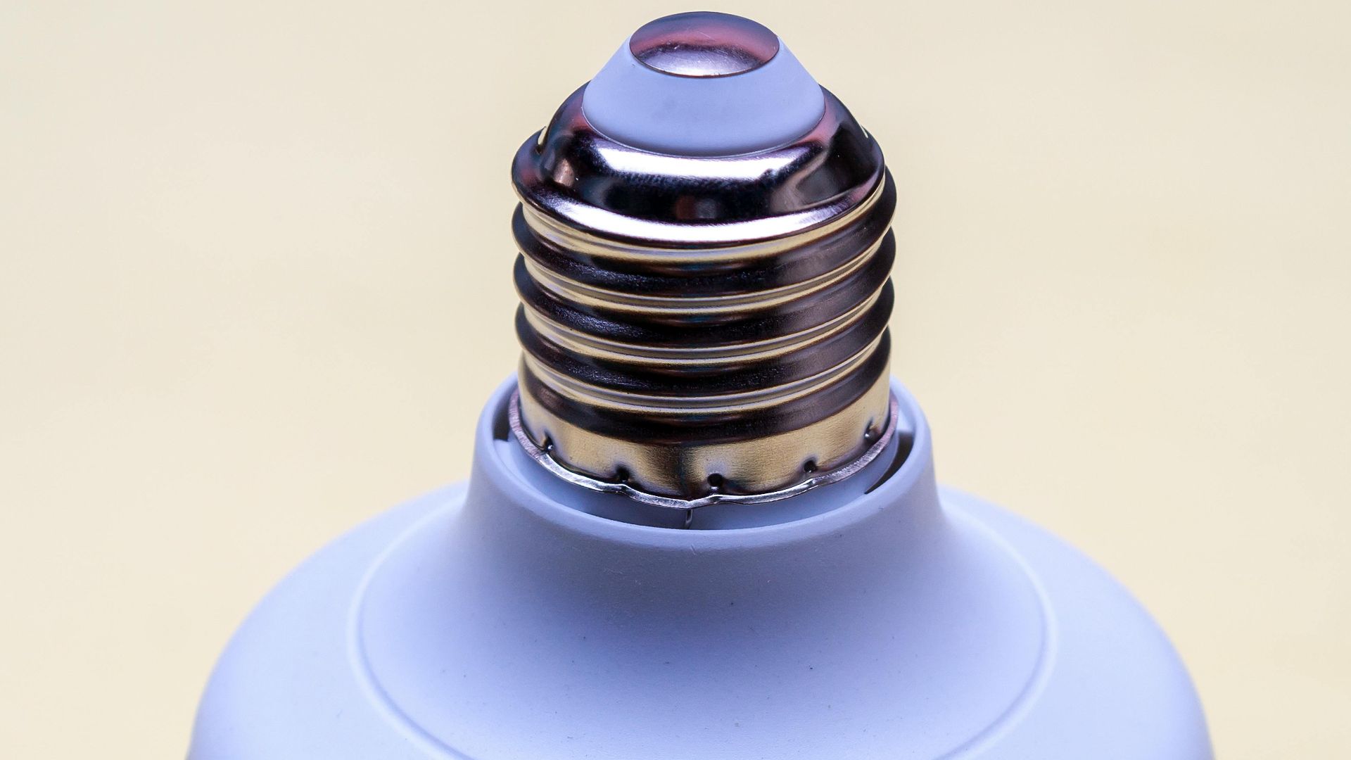 9. Luminaire à bougies d'allumage