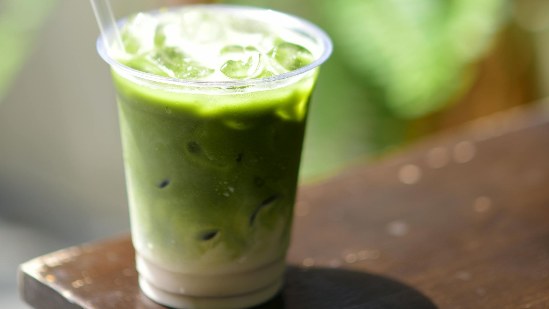 14. Avoine préparée la veille au thé vert matcha et au chocolat blanc