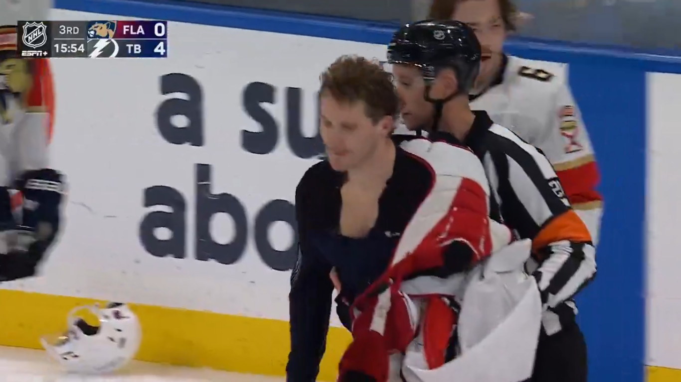 Top 5: Matthew Tkachuk gets destroyed by Brandon Hagel in a battle