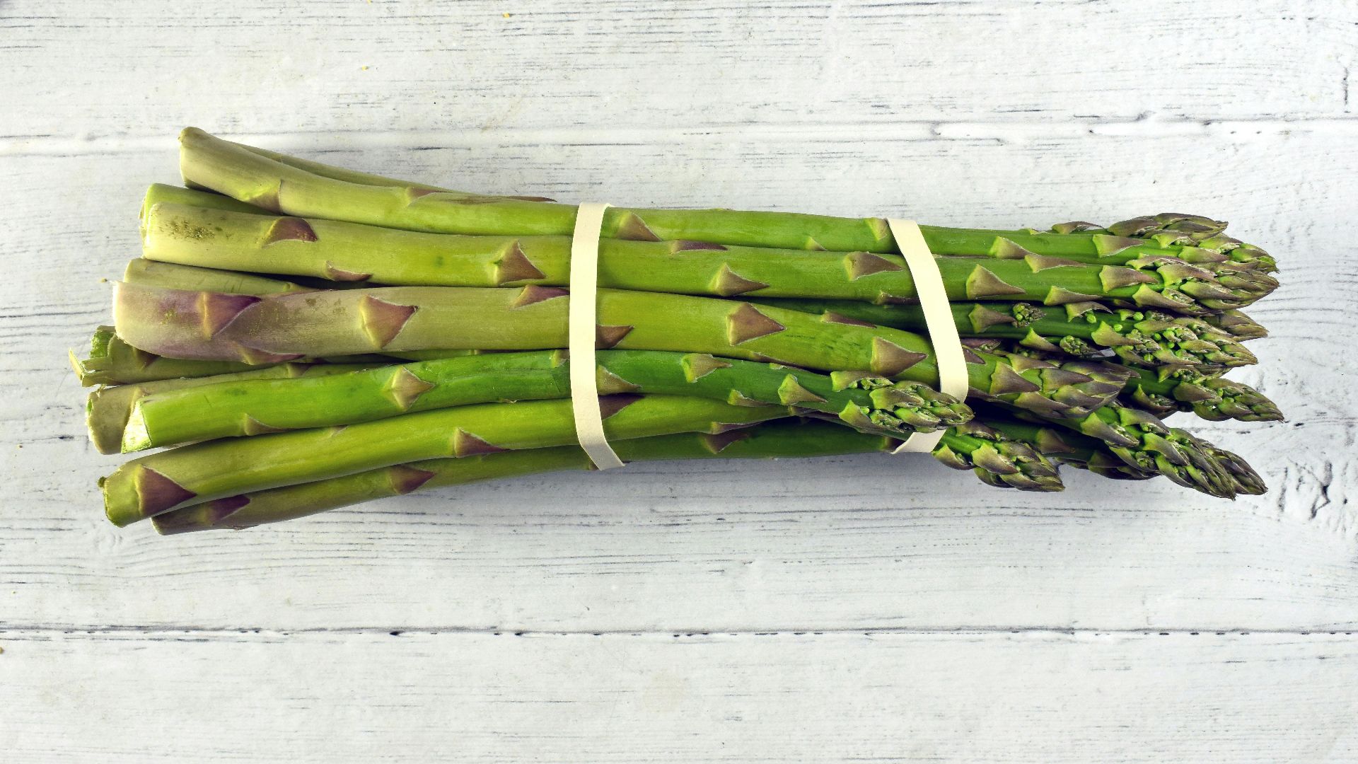19. Morue au beurre citronné et asperges