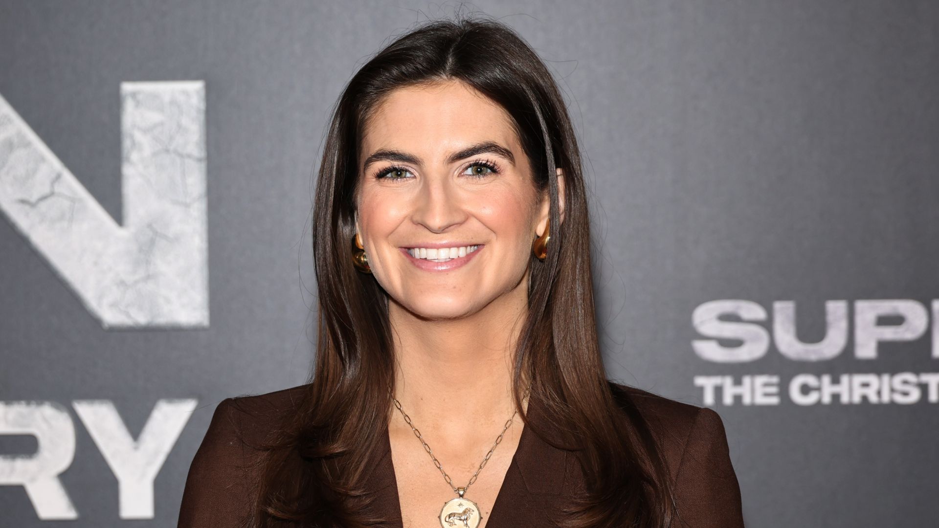 Elle ne sourit pas ?