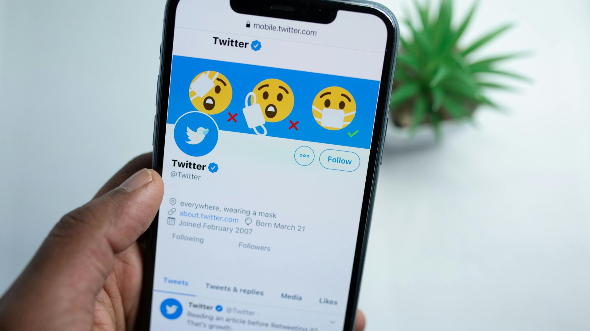 4. Twitter/X