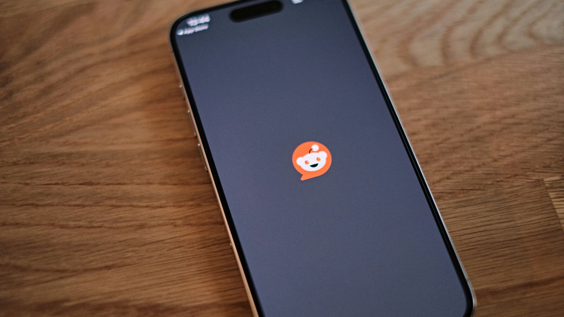 7. Reddit 