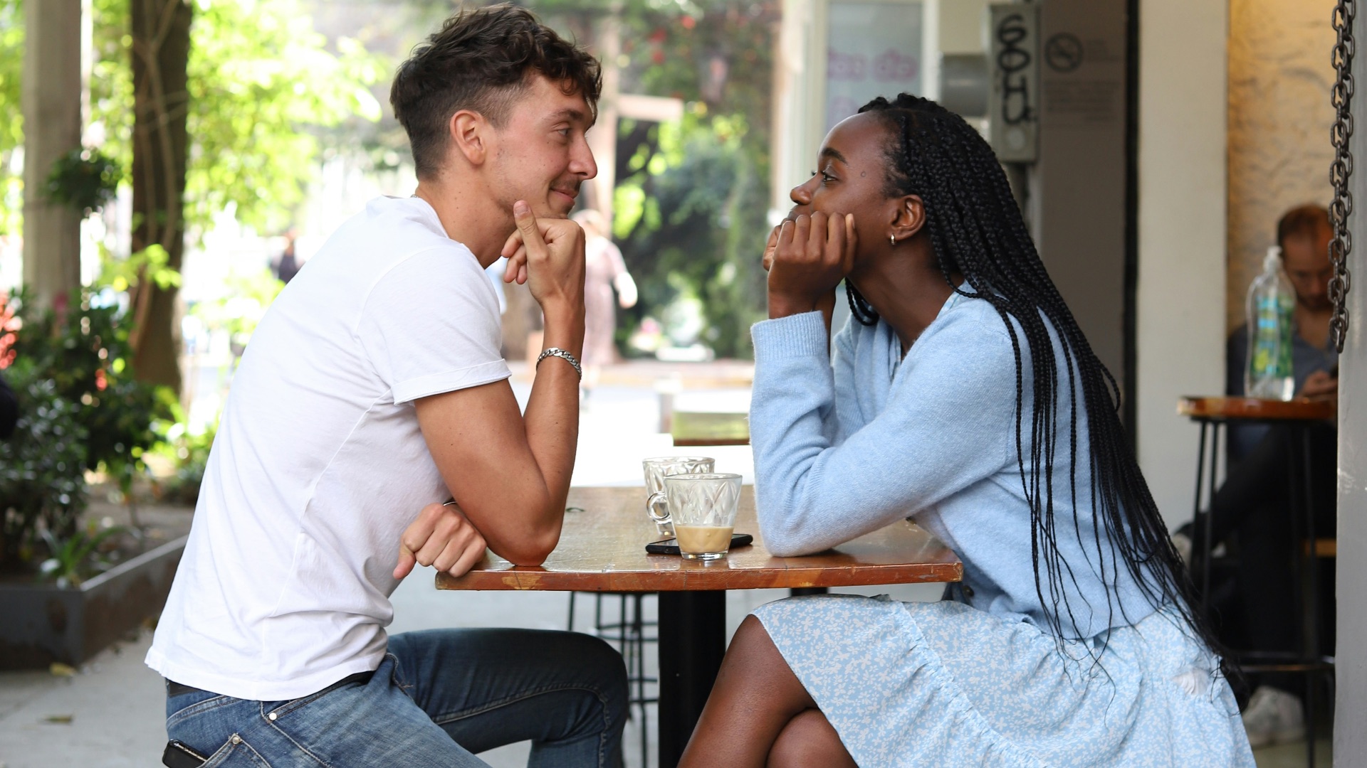 3. Vous restez curieux de savoir comment il ou elle pense