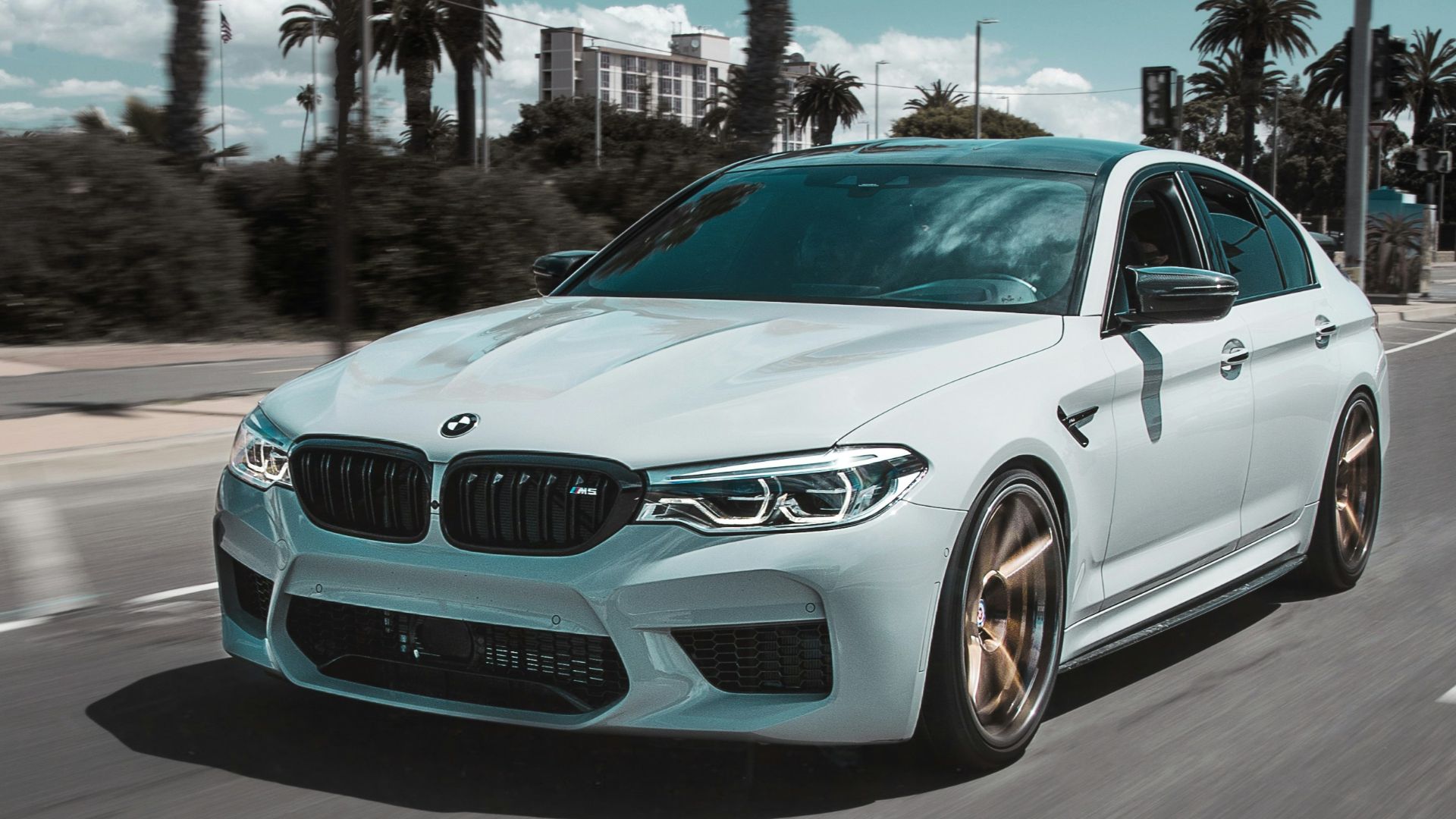 9. BMW