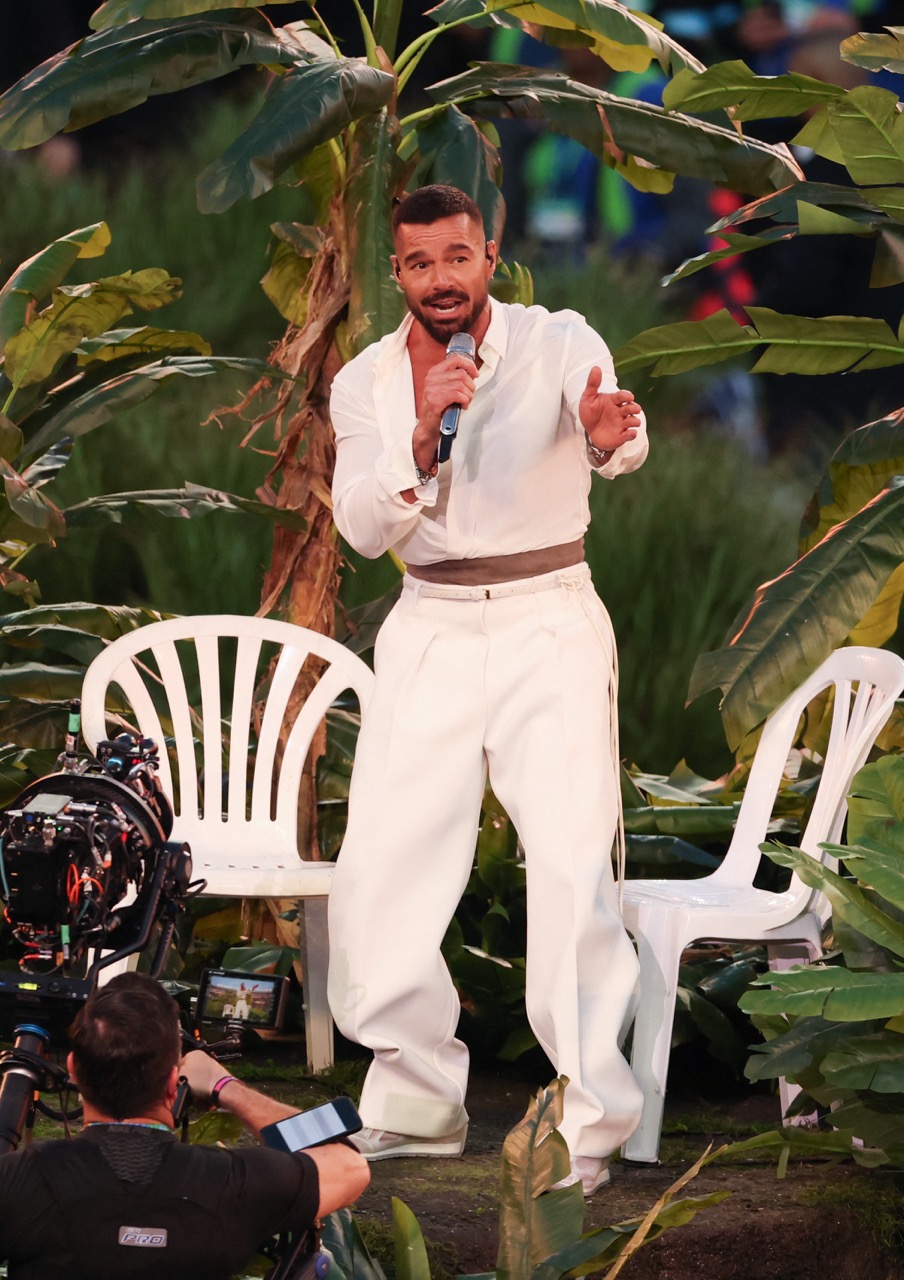 Ricky Martin arrives