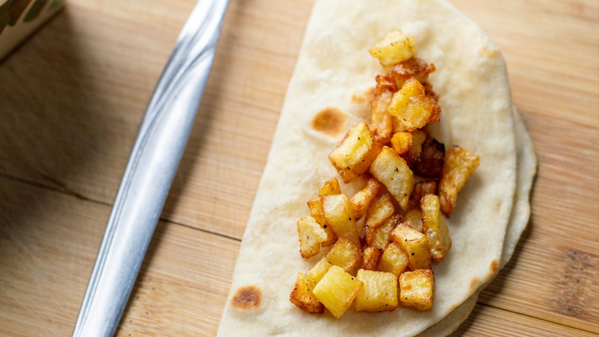 16. Tacos au chorizo et aux pommes de terre pour le petit-déjeuner