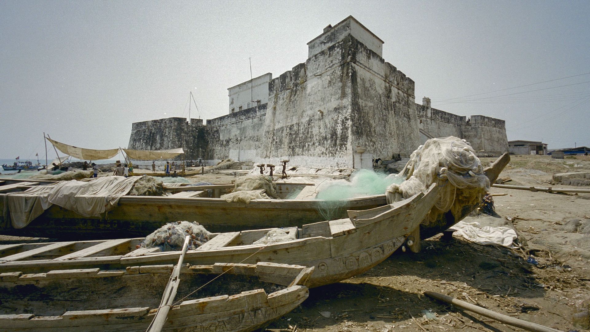 2. Des débuts réticents