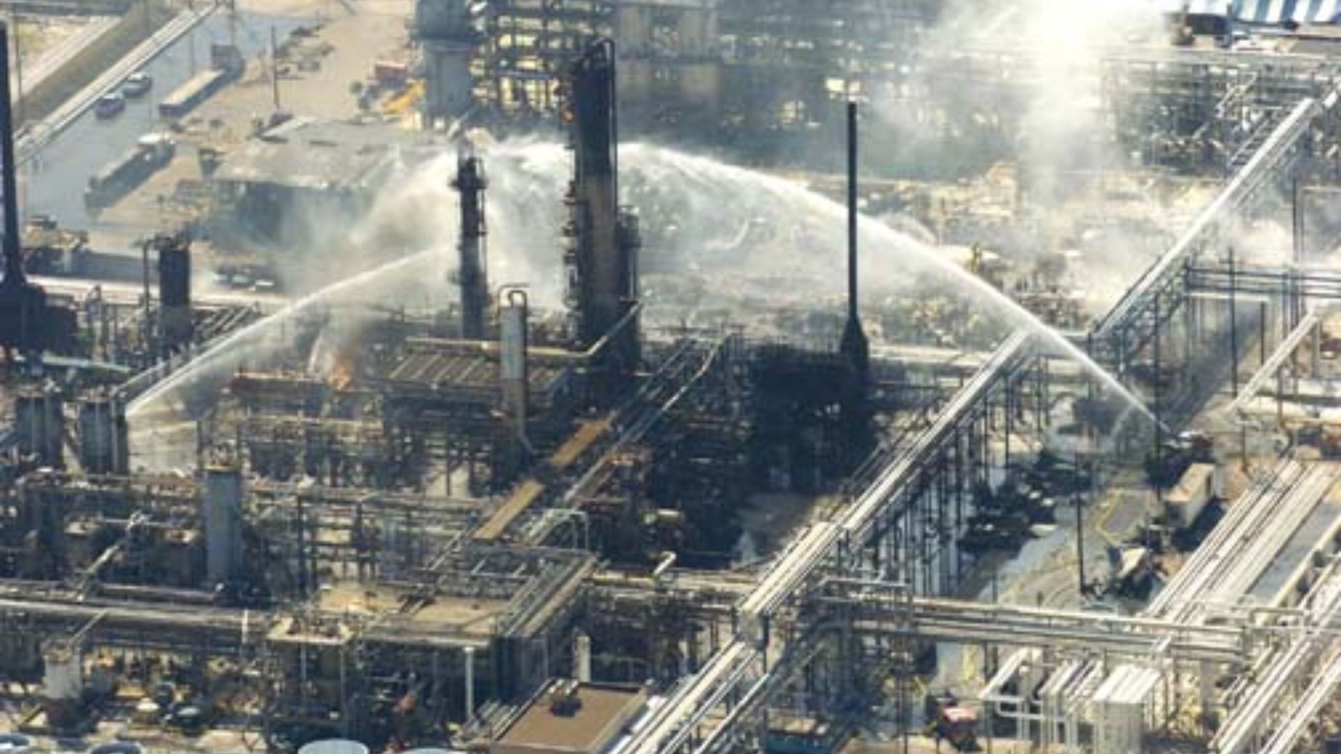 11. Explosion de la raffinerie BP de Texas City