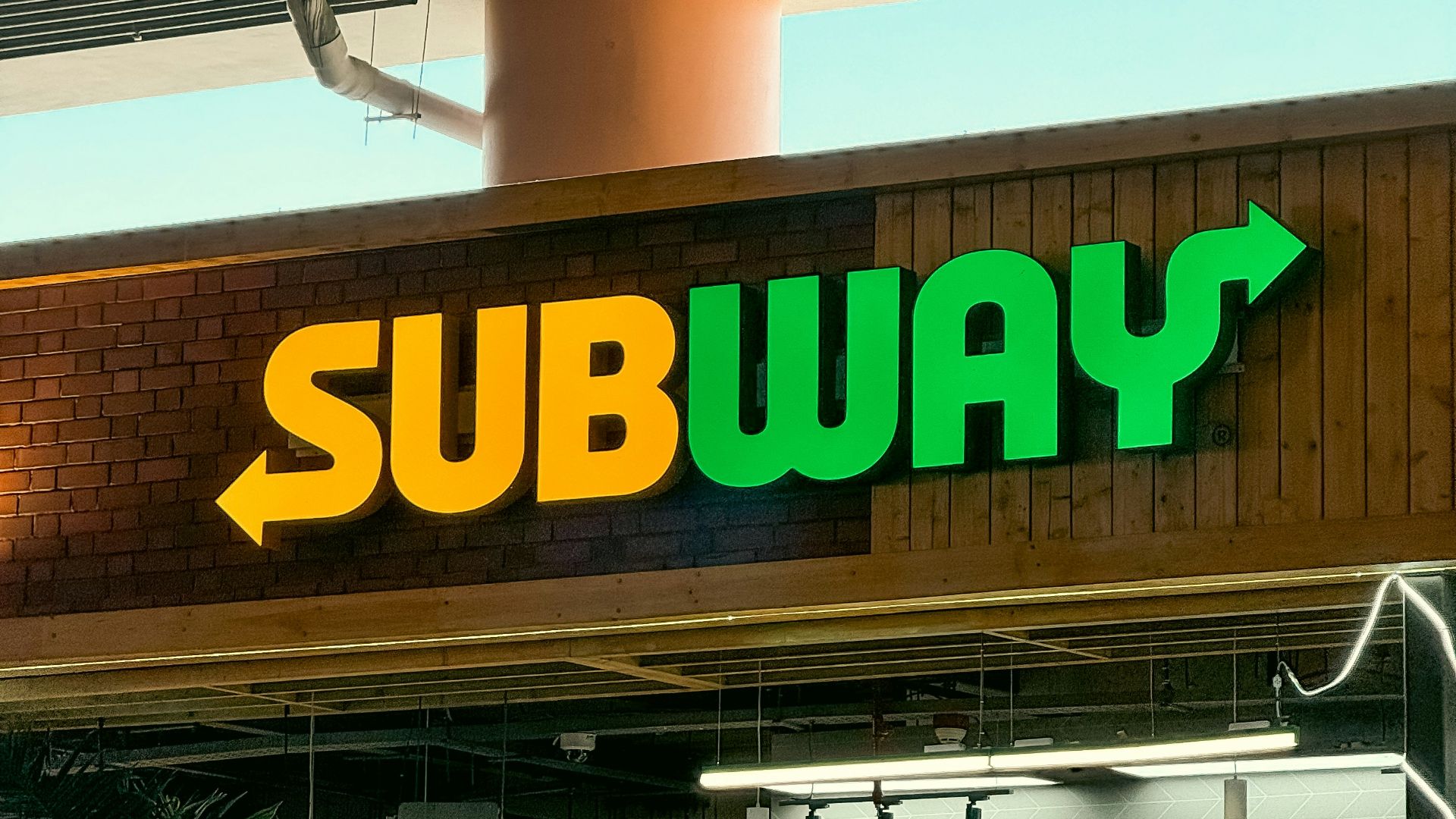 9. Pizza Subway