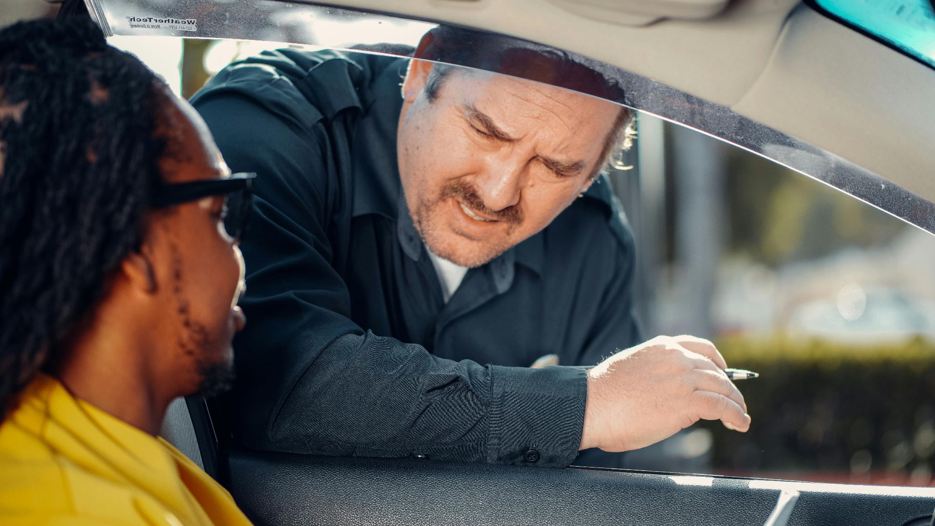 Les 10 amendes les plus élevées que vous pouvez encourir sur la route et 10 façons d’éviter les ennuis