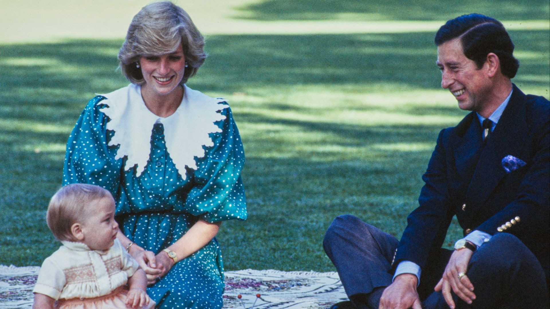 19. Diana Spencer et Charles, 1981