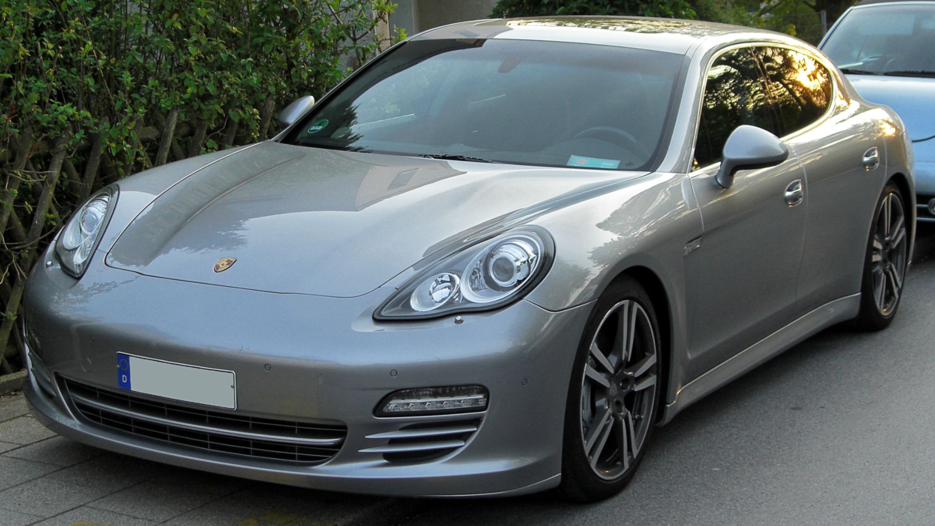 17. Porsche Panamera