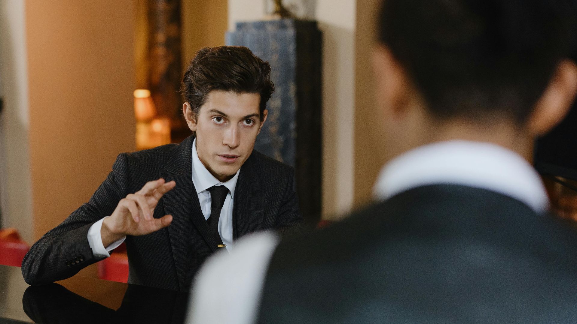 18. Reconnaître les faux compliments